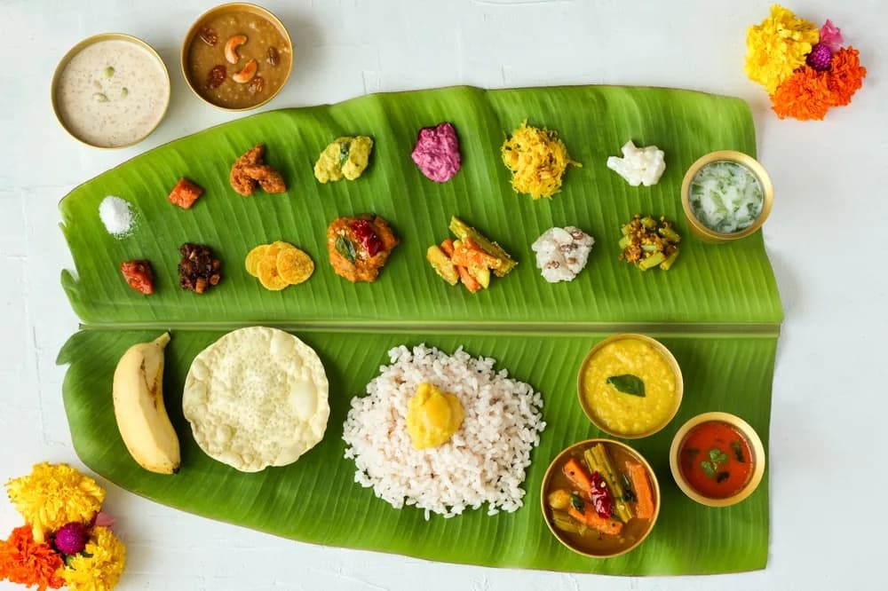 Fresh sattvic vegetarian thali served to students at Deep Yoga in Tapovan, Rishikesh